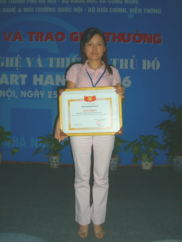 STECH Vinh dự nhận bằng khen của Sở KHCN Hà Nội tại Techmart Hanoi 2006